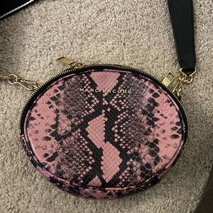 Marc Jacobs leather shoulder purse.